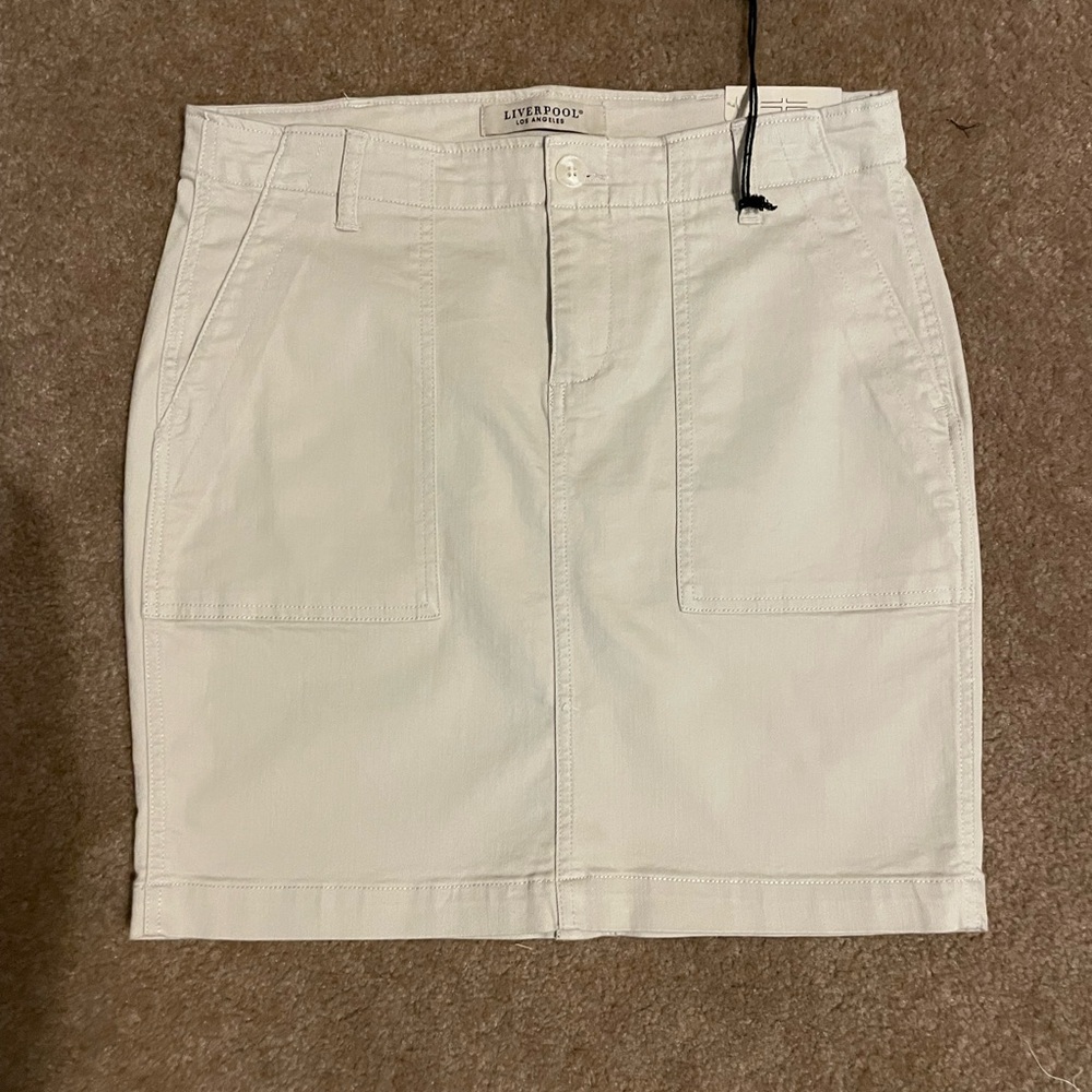 Liverpool Los Angeles Khaki Skirt, size 6